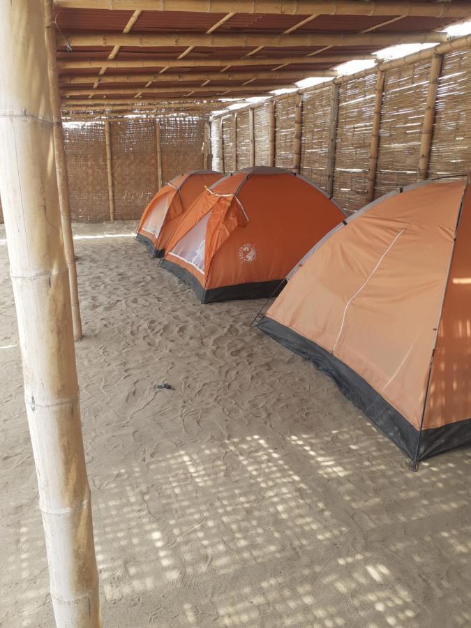 Pepon Surf Camp Hotel Mancora Ngoại thất bức ảnh