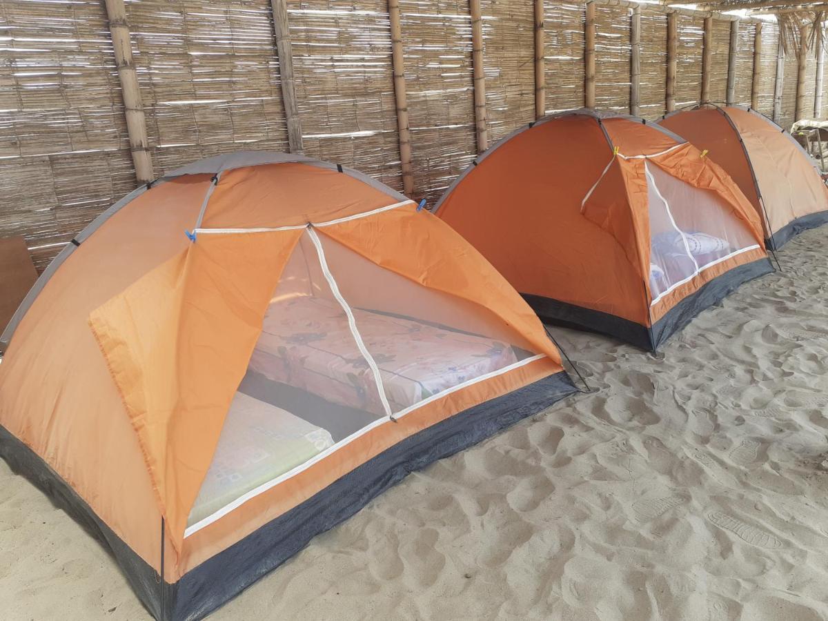 Pepon Surf Camp Hotel Mancora Ngoại thất bức ảnh