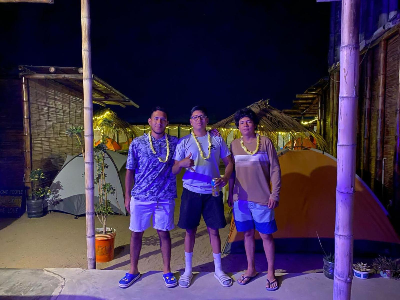 Pepon Surf Camp Hotel Mancora Ngoại thất bức ảnh