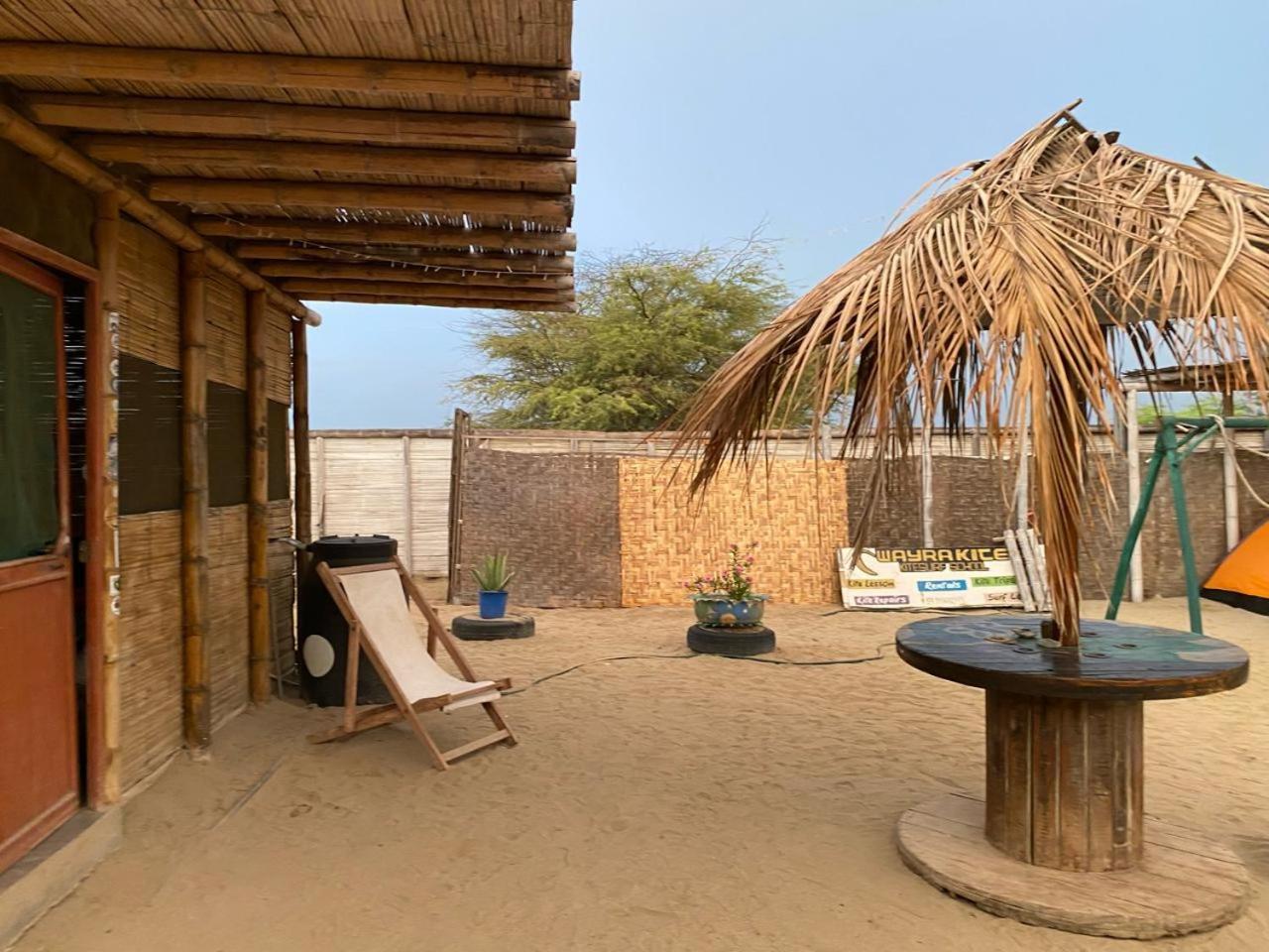 Pepon Surf Camp Hotel Mancora Ngoại thất bức ảnh