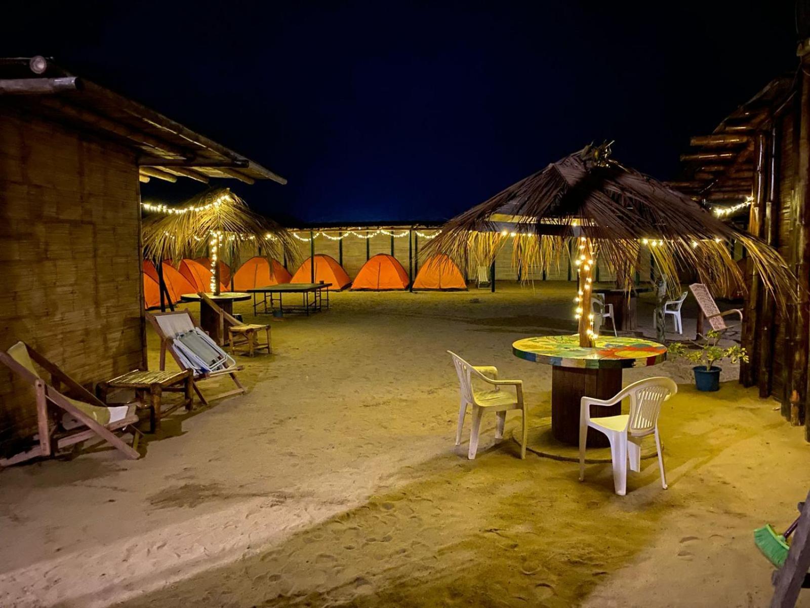 Pepon Surf Camp Hotel Mancora Ngoại thất bức ảnh